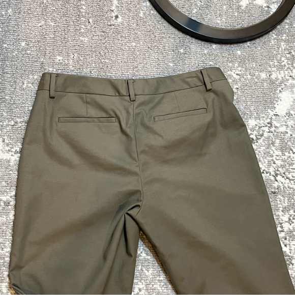 Like New Tahari Dress Pants - Picture 5 of 6
